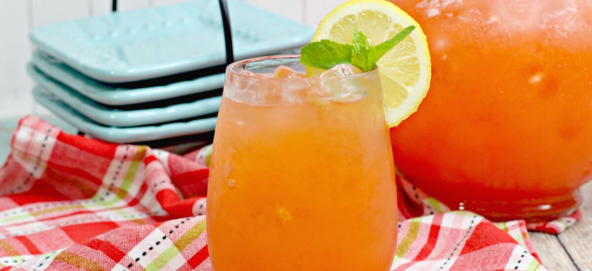 Strawberry Pineapple Lemonade; summer fresh Love On A Plate